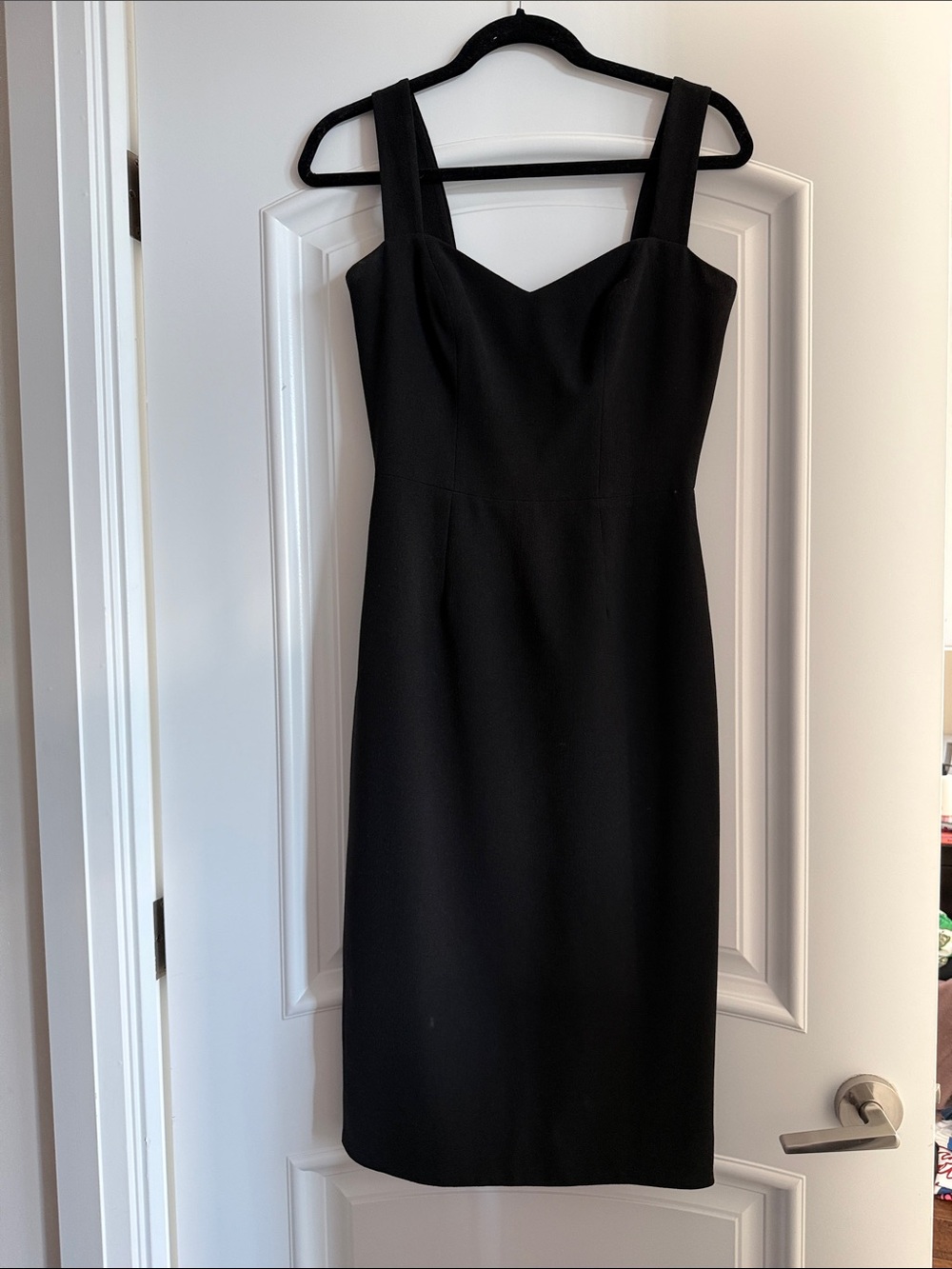 Dress the Population Black Sleeveless Sheath Dress